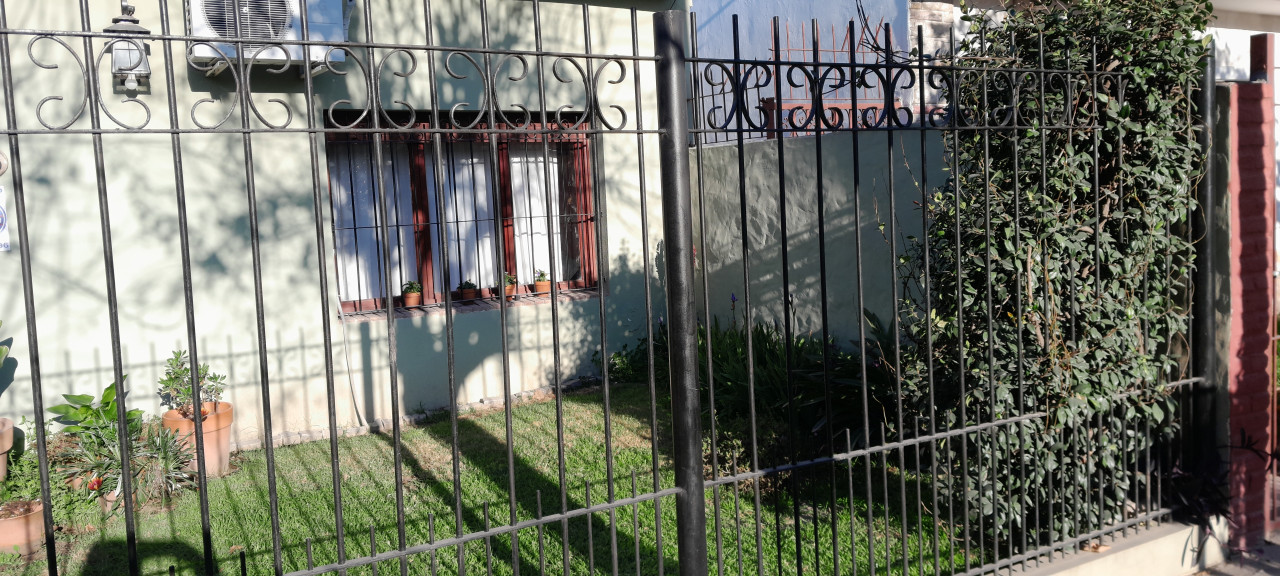 CASA EN VENTA - RIO CUARTO 3000 - BELLA VISTA