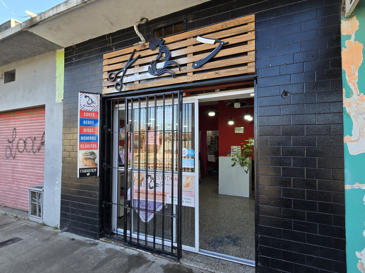 Local en venta, sobre Av. Croacia