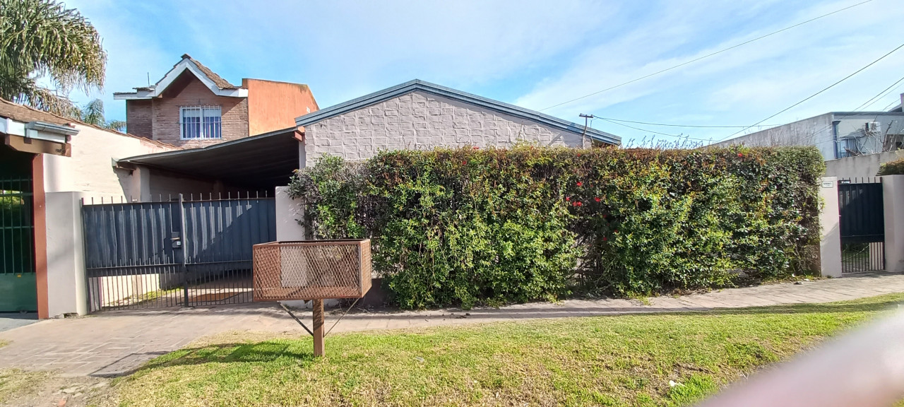 CASA EN VENTA EN BELLA VISTA - APTO CREDITO