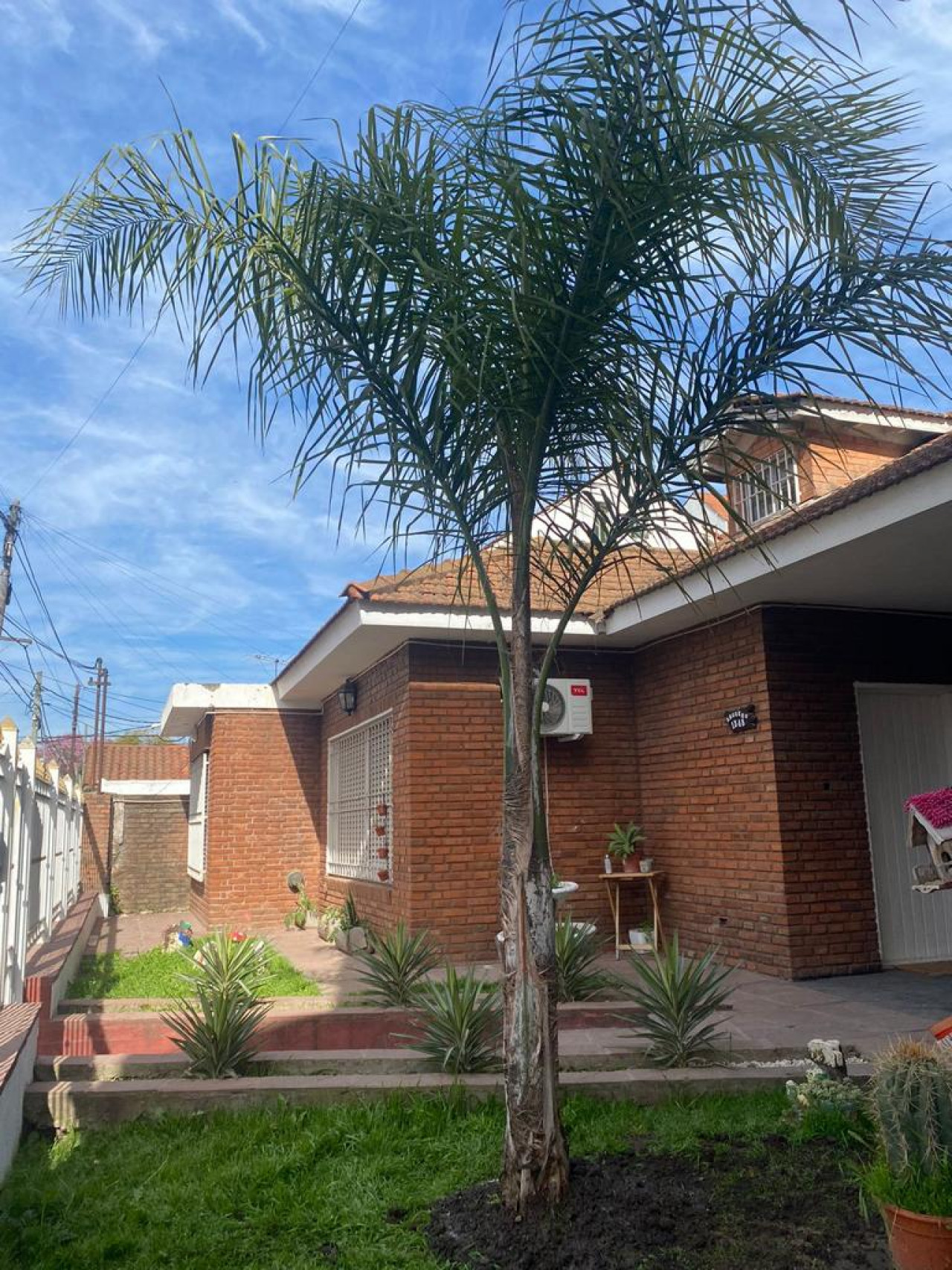 Casa de 5 Ambientes con Piscina.APTA CREDITO